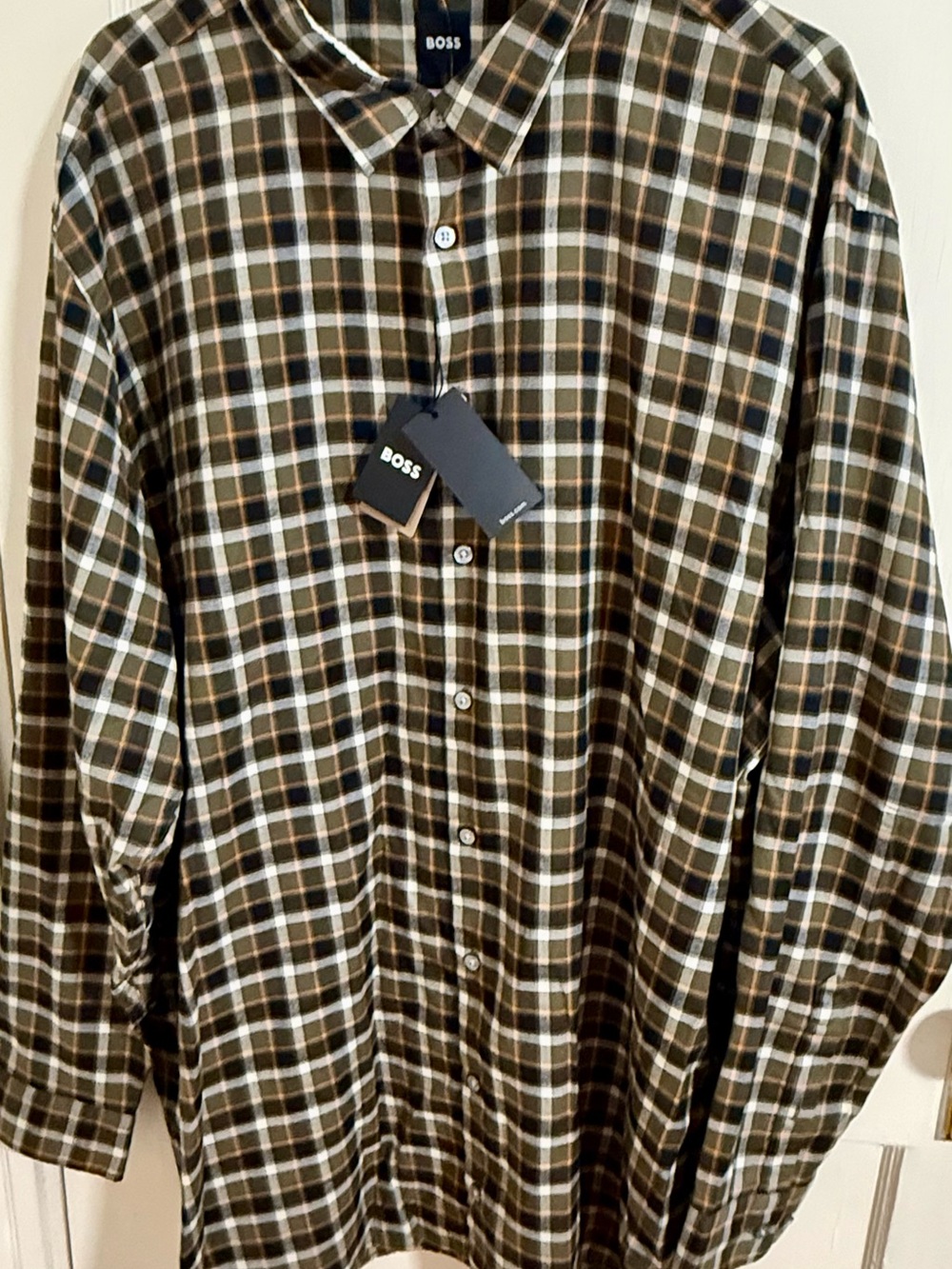 BOSS Men's Olive Green Plaid Button-Up Shirt